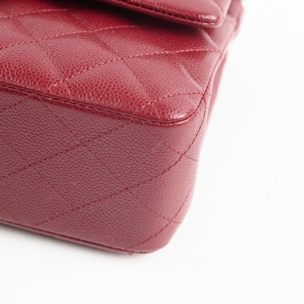 Chanel Medium M/L Caviar Classic Flap Red