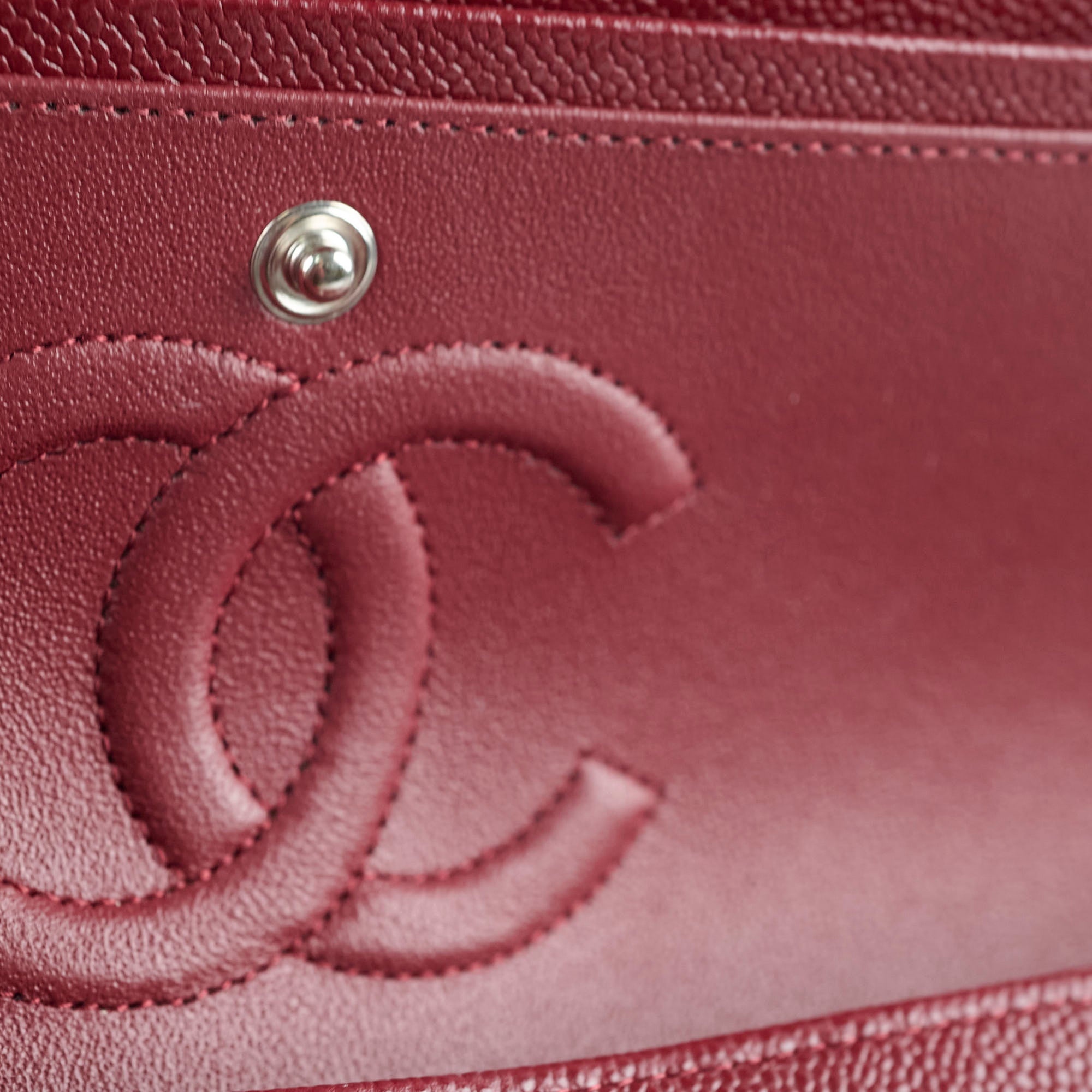 Chanel Medium M/L Caviar Classic Flap Red