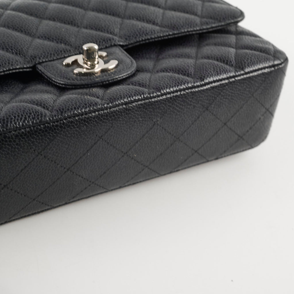 Chanel Medium Classic Flap Black Caviar SHW