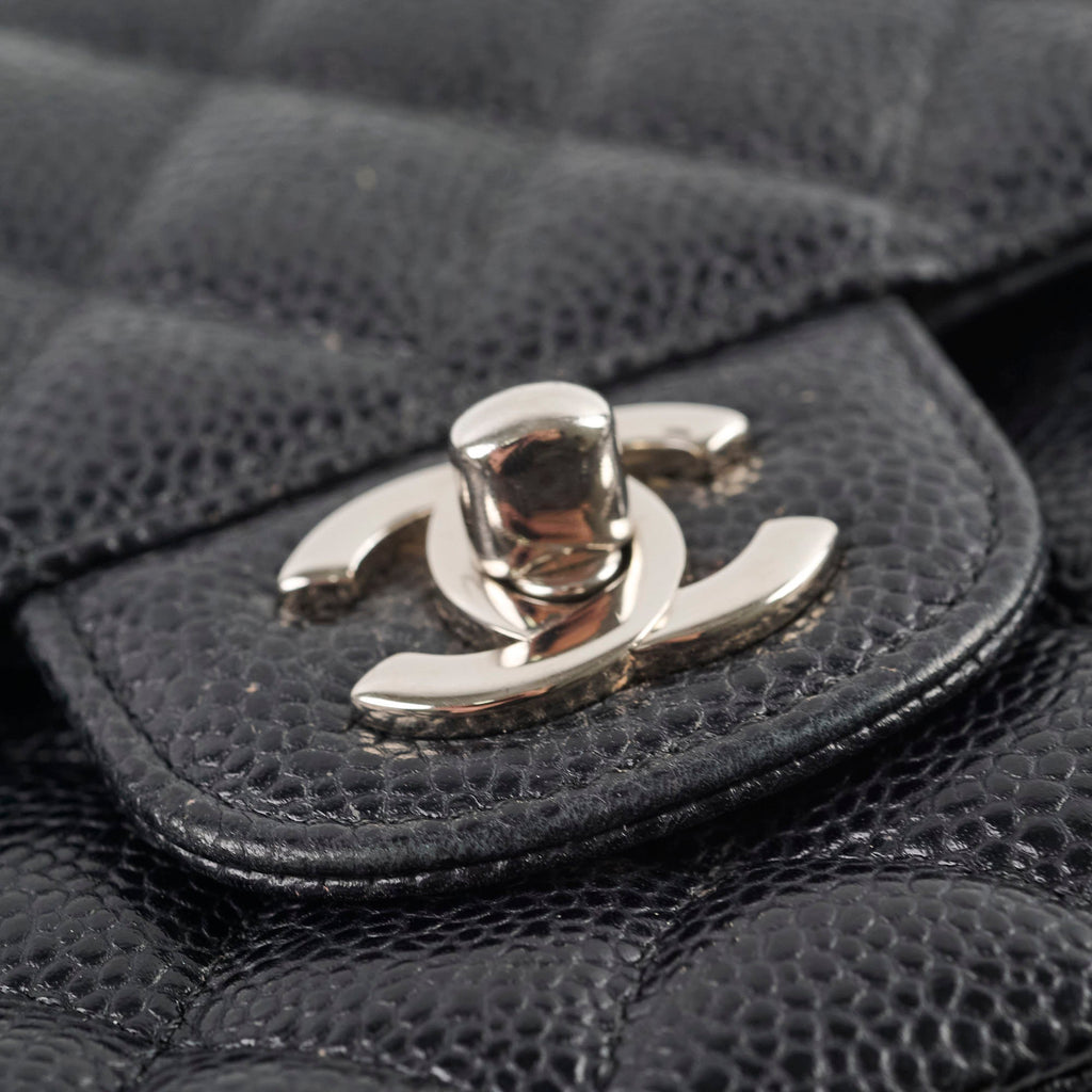 Chanel Medium Classic Flap Black Caviar SHW