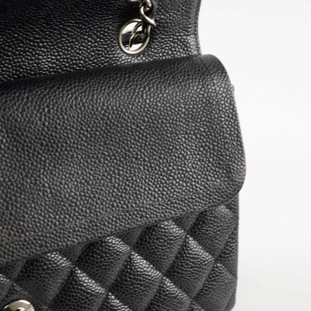 Chanel Medium Classic Flap Black Caviar SHW