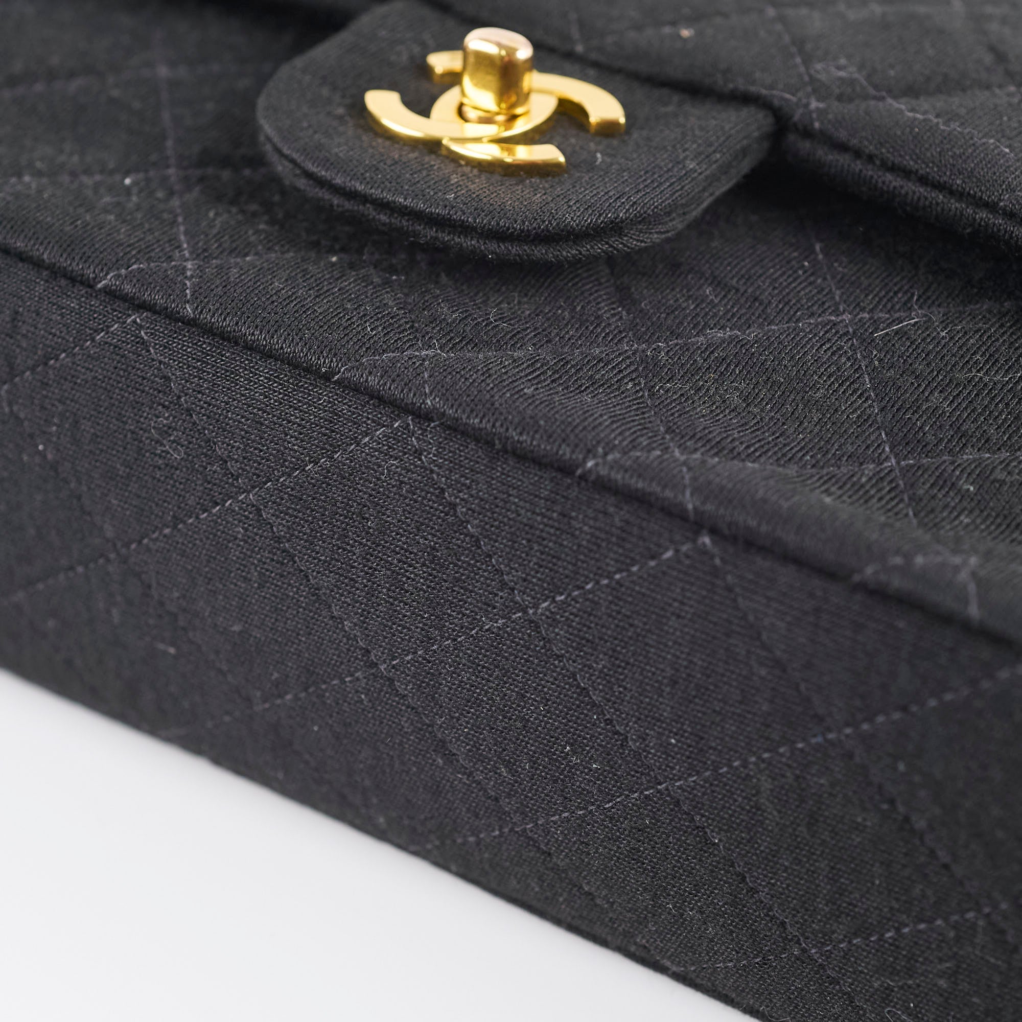 Chanel 24K M/L Classic Flap Vintage Jersey Black