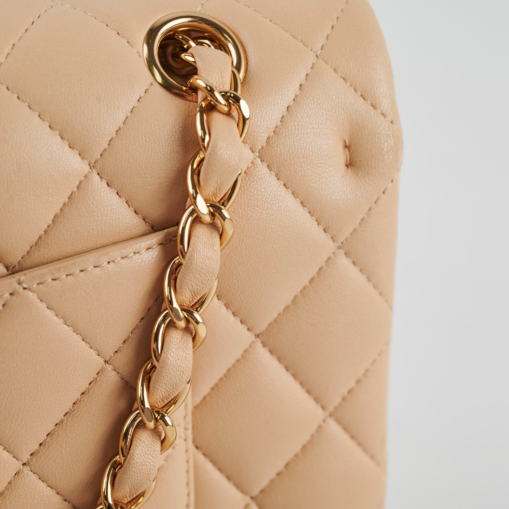 Chanel Classic Flap Medium Lambskin Beige