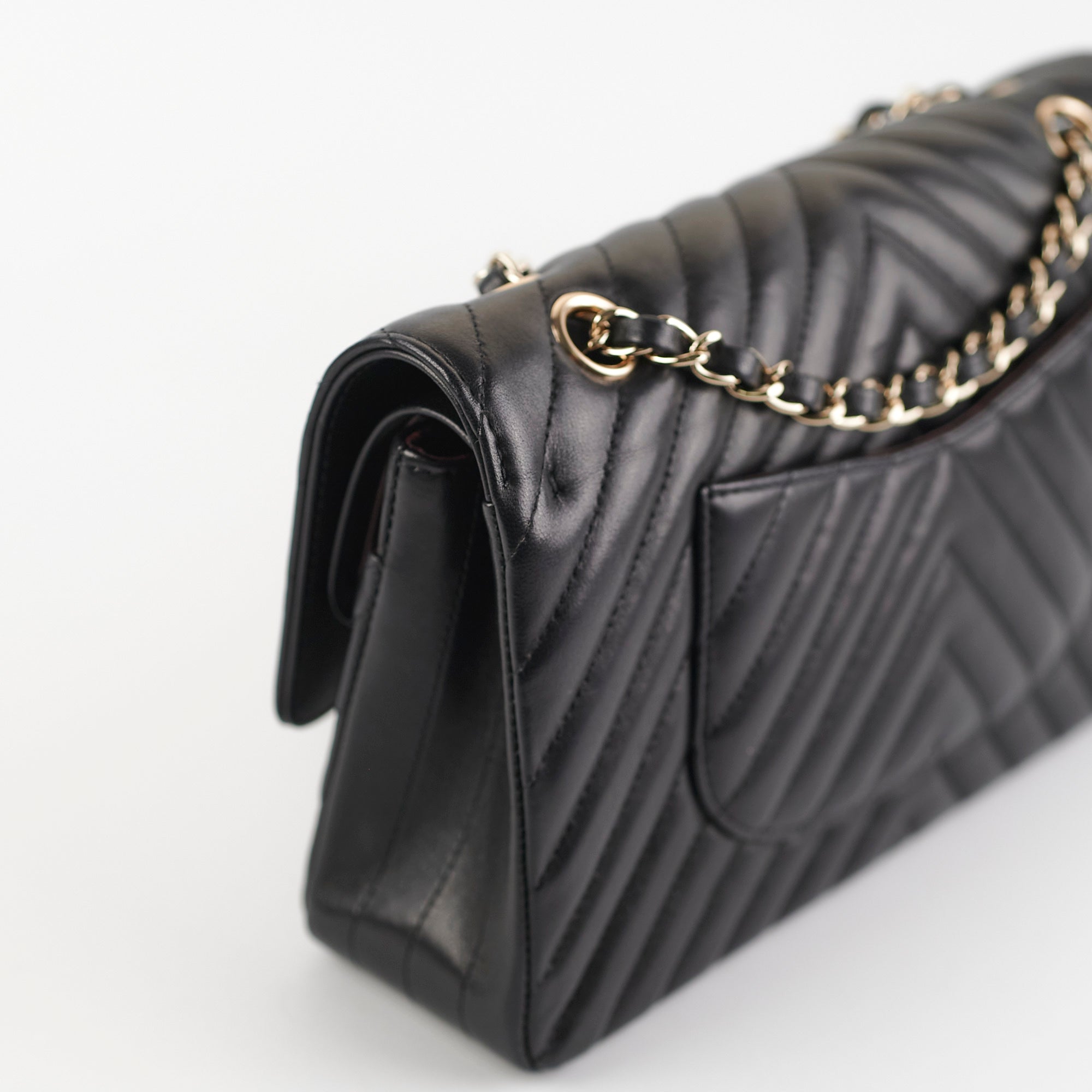 Chanel Medium/Large Chevron Classic Flap Black
