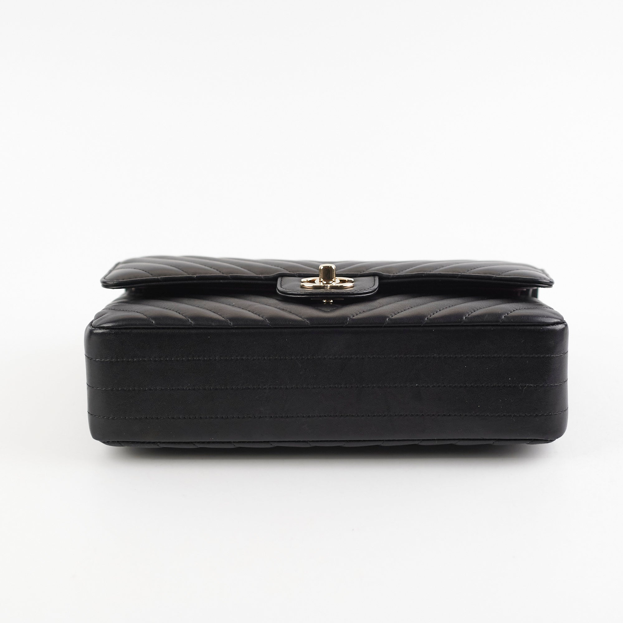 Chanel Medium/Large Chevron Classic Flap Black