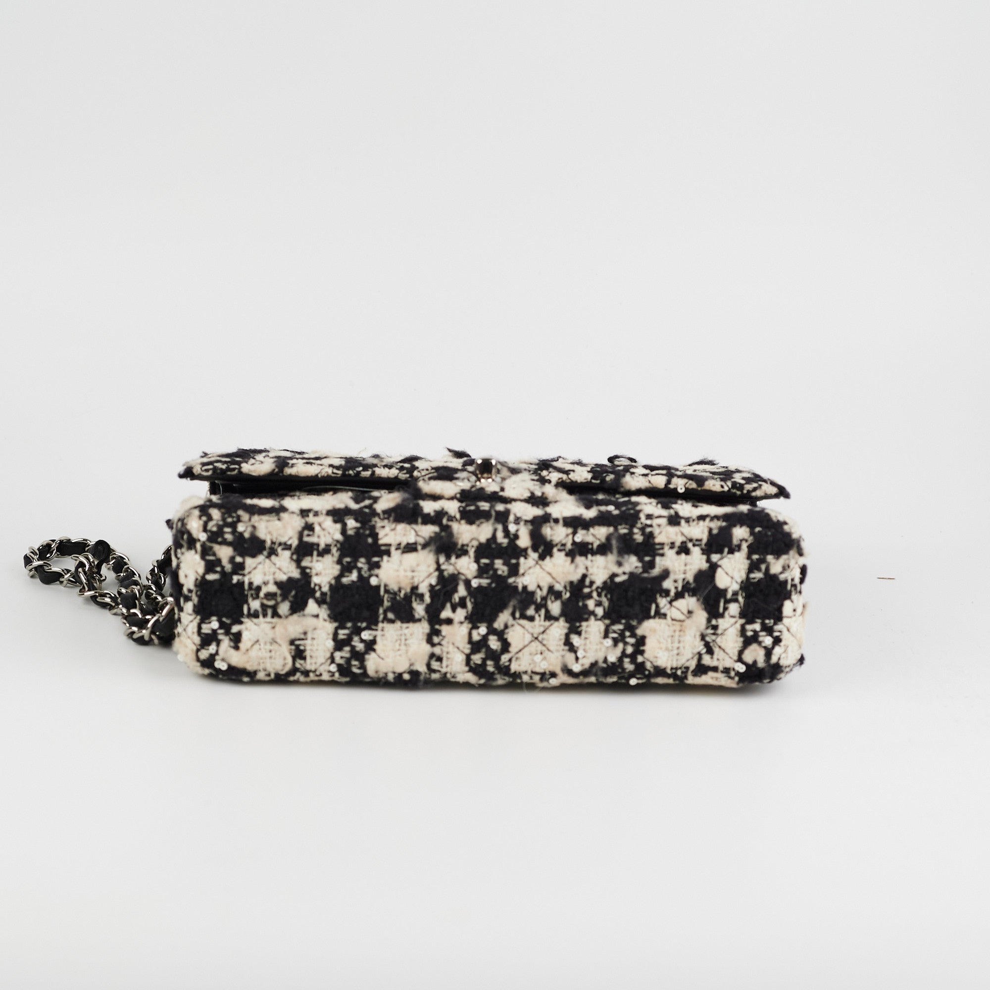 Chanel Classic Flap M/L Tweed Sequin Black