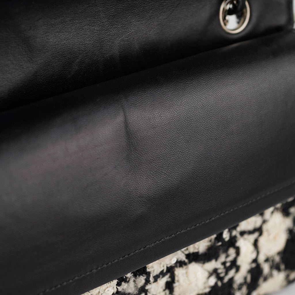 Chanel Classic Flap M/L Tweed Sequin Black