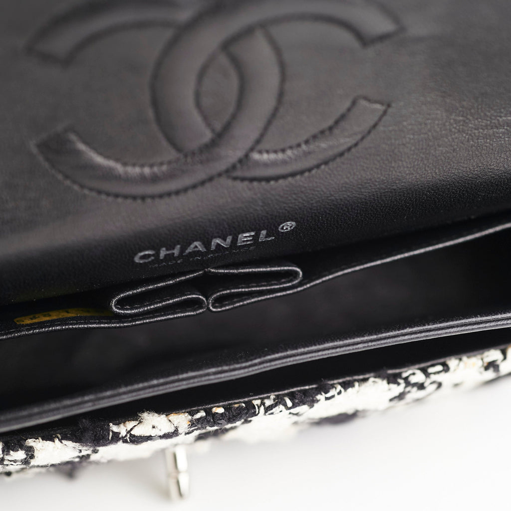 Chanel Classic Flap M/L Tweed Sequin Black