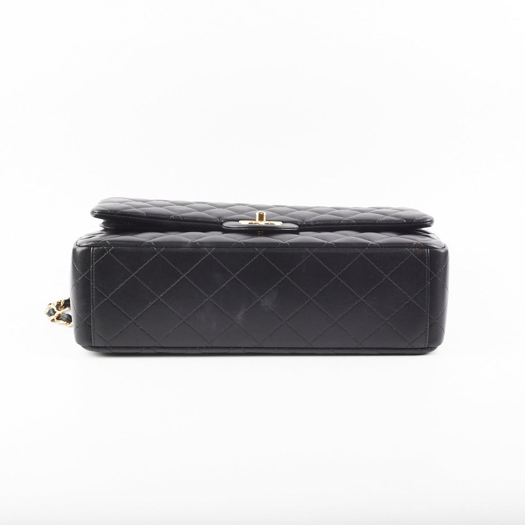 Chanel Classic Flap Maxi Black Lambskin