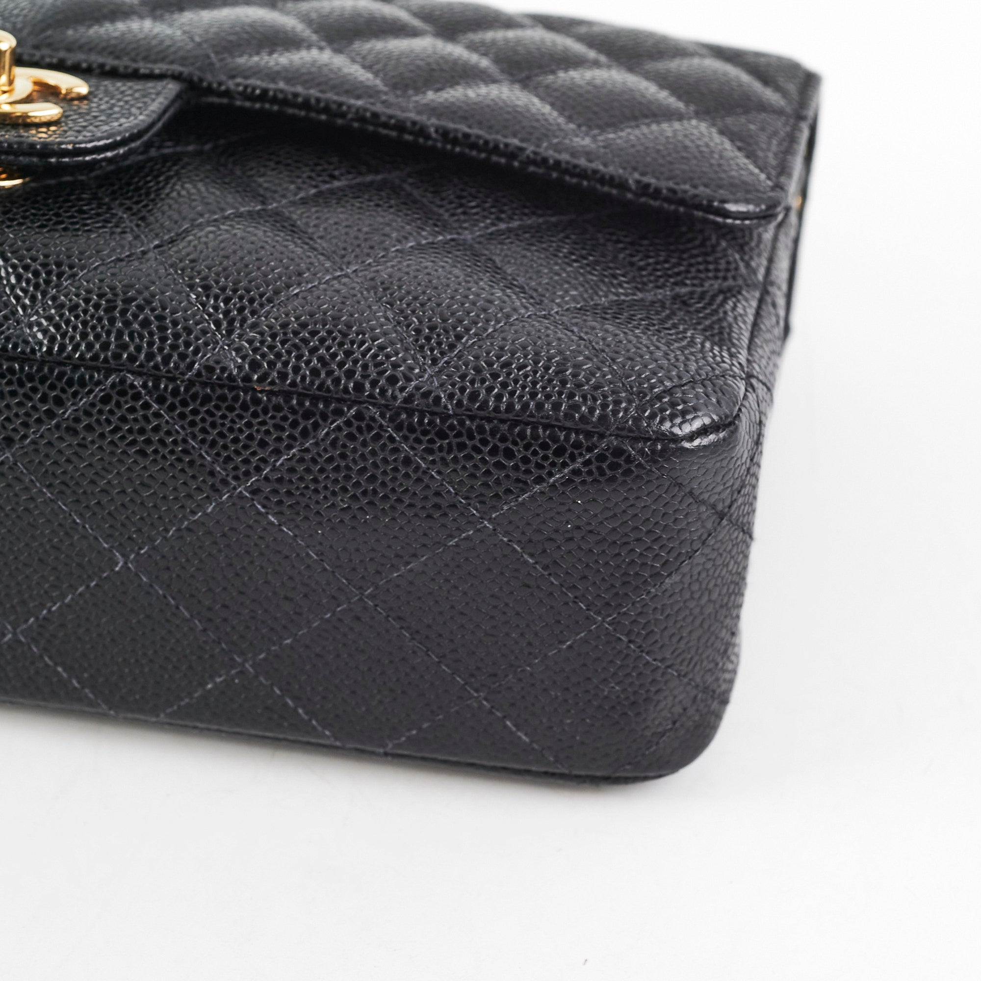 Chanel Medium/Large Classic Flap Caviar Black - Series 8