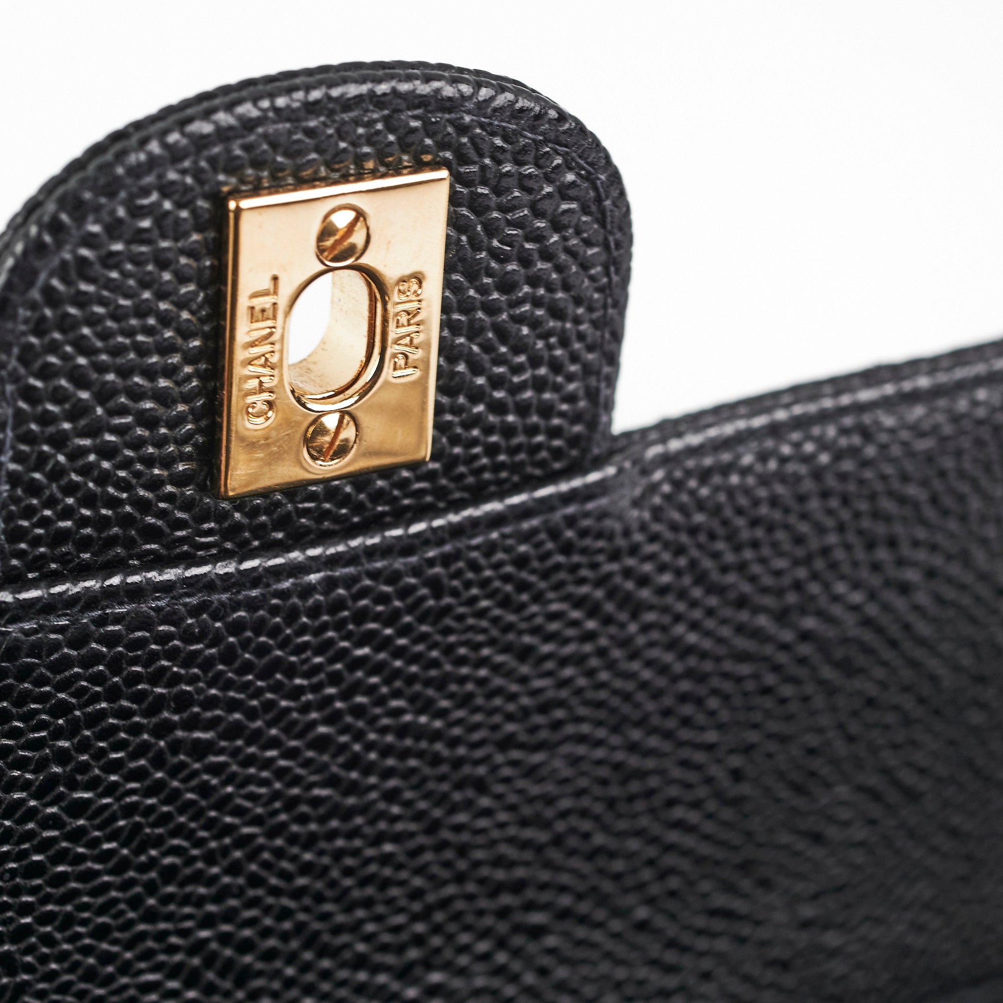 Chanel Medium/Large Classic Flap Caviar Black - Series 8