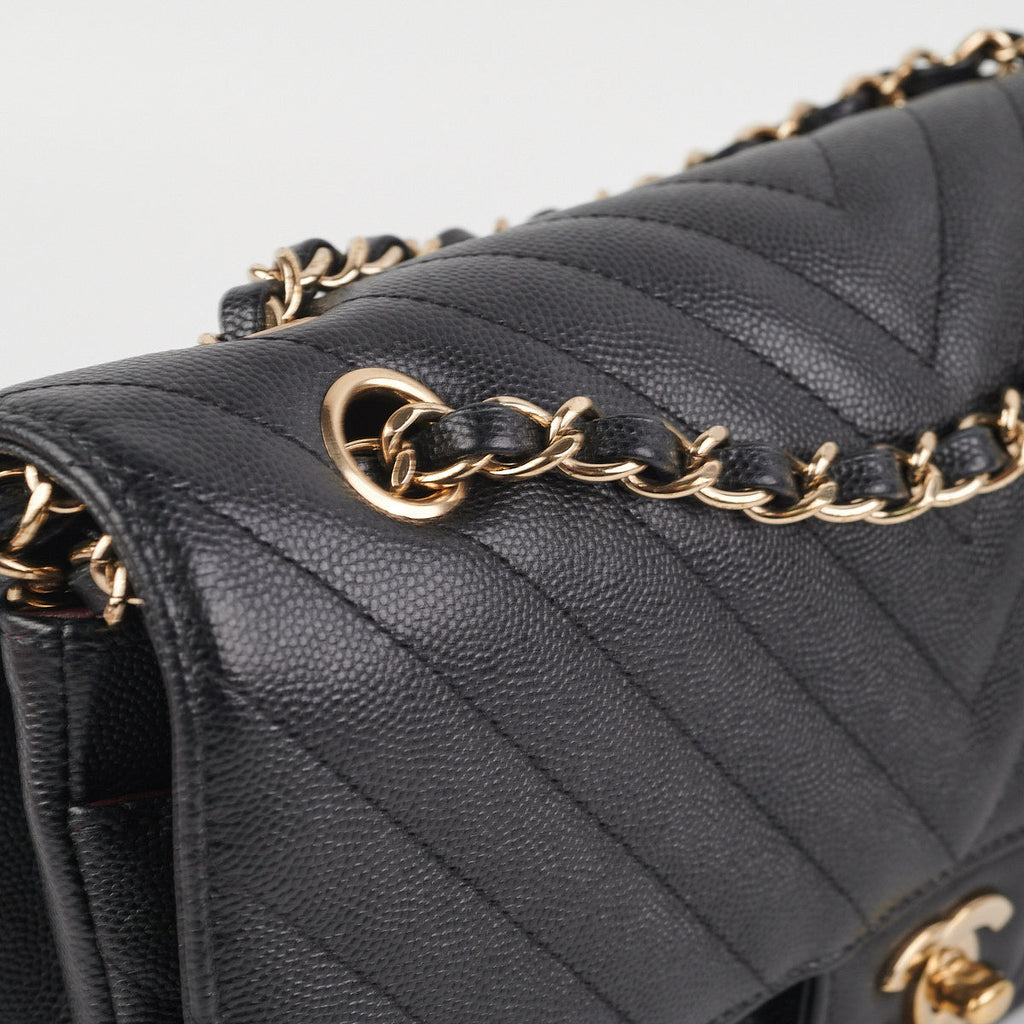 Chanel Classic Flap Medium/Large Chevron Caviar Black