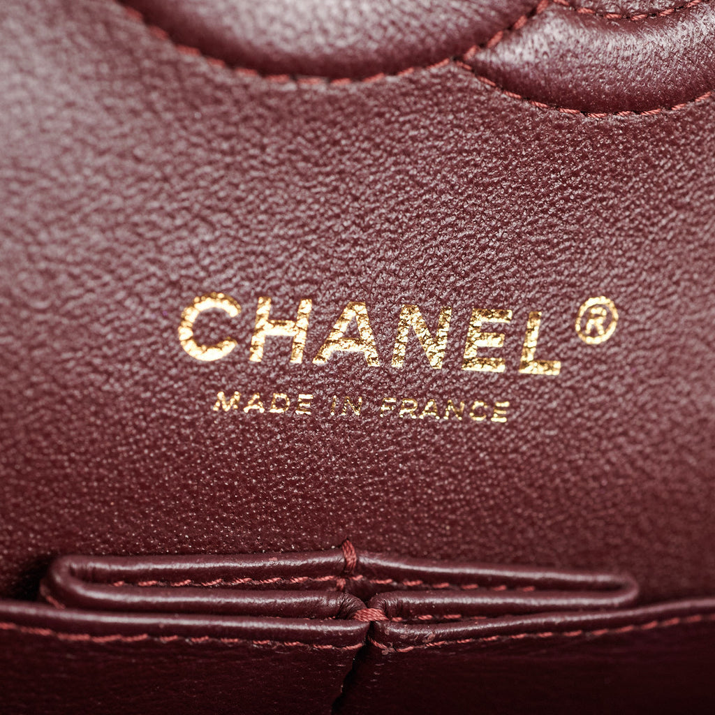 Chanel Classic Flap Medium/Large Chevron Caviar Black