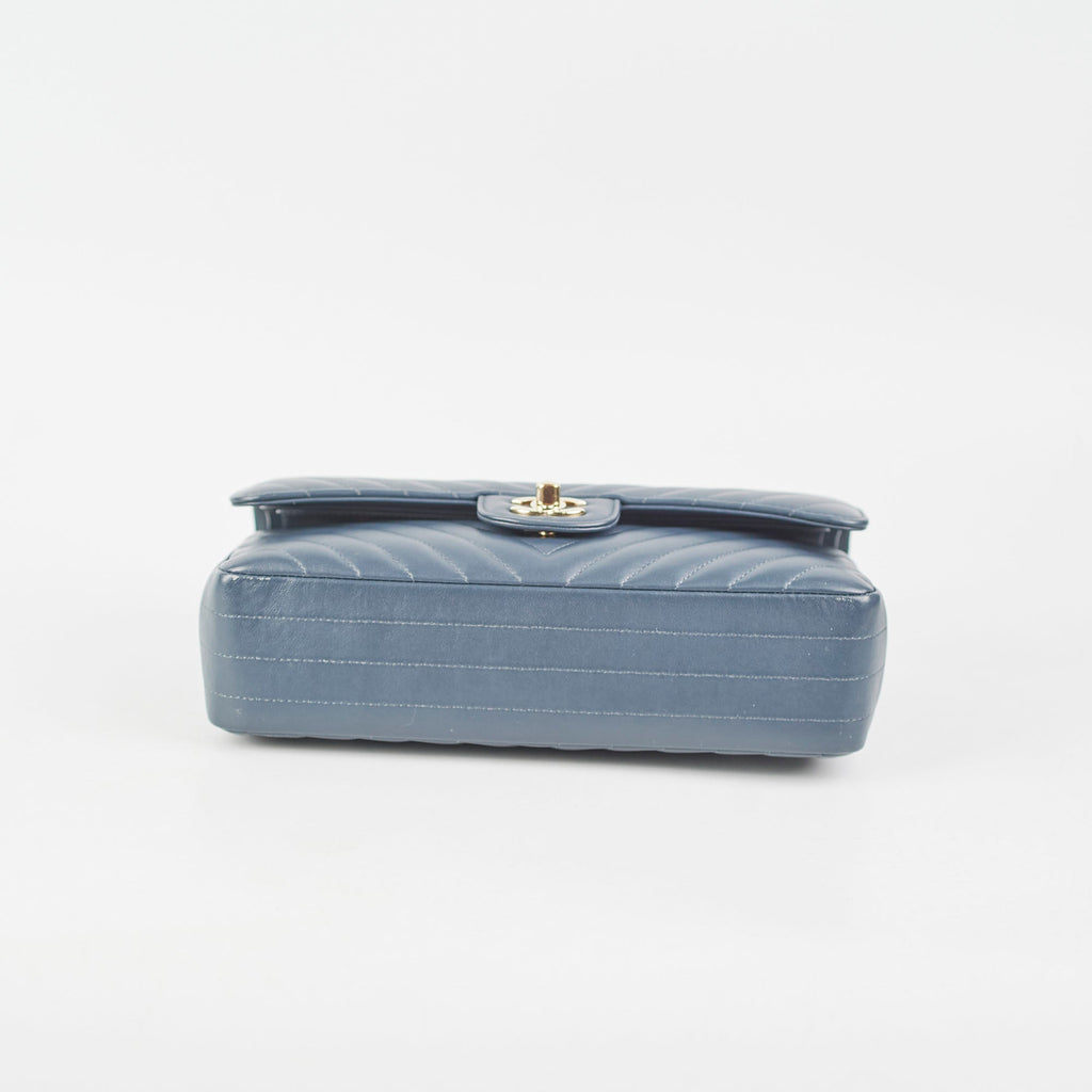 Chanel Chevron M/L Lambskin Classic Flap Dark Grey/Blue