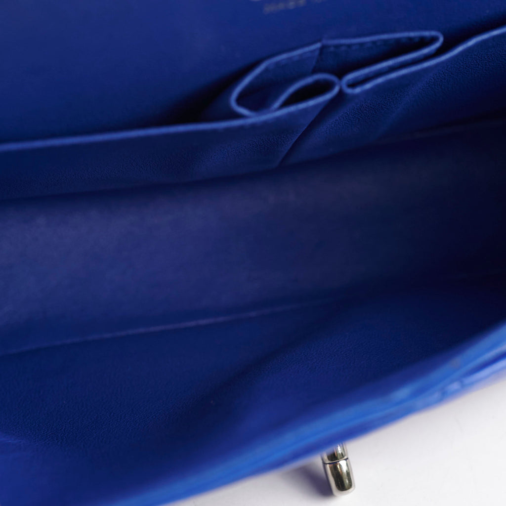Chanel Classic Flap Medium/Large M/L Lambskin Dark Blue - Series 13