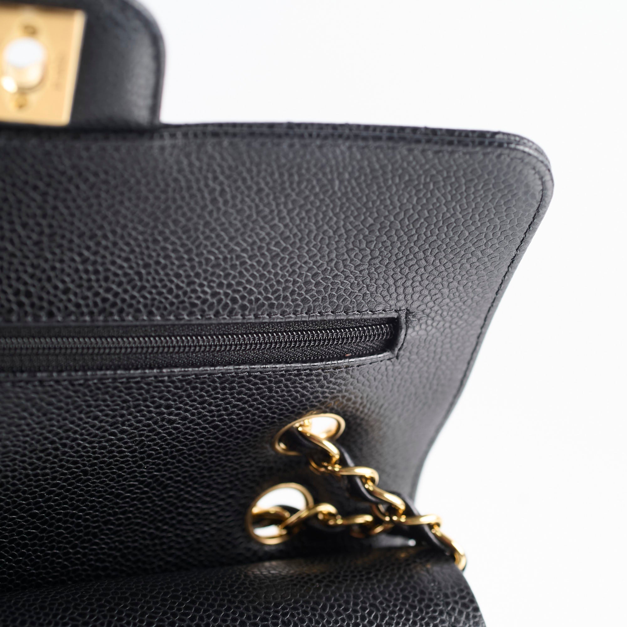 Chanel Small Classic Flap Caviar Black Hold
