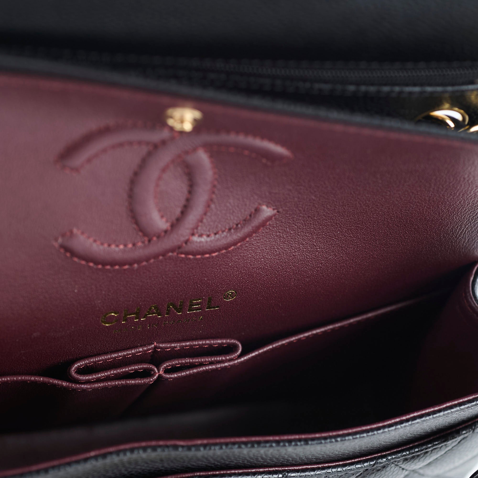 Chanel Small Classic Flap Caviar Black Hold