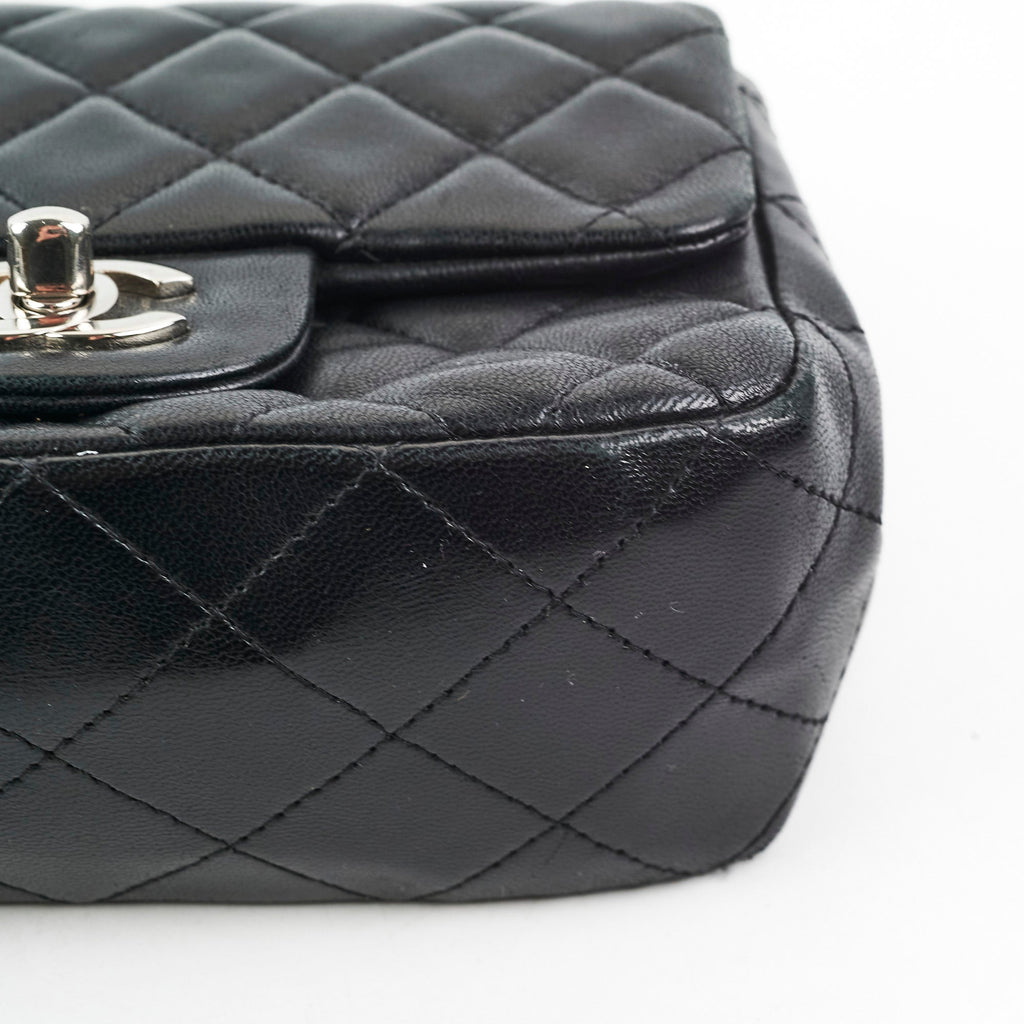 Chanel Classic Flap Square Lambskin Black Mini - Series 20