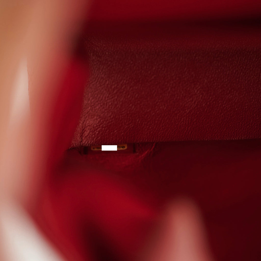 Chanel Classic Flap Medium Caviar Red