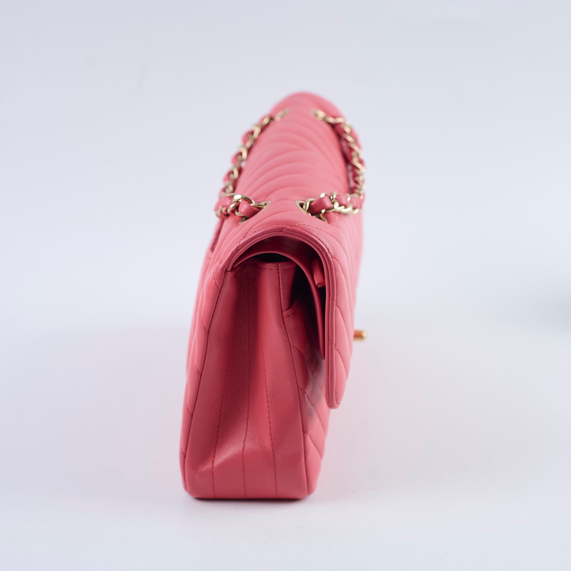 Chanel Medium Chevron Classic Flap Pink Calfskin