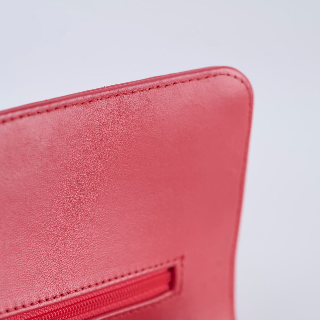 Chanel Medium Chevron Classic Flap Pink Calfskin