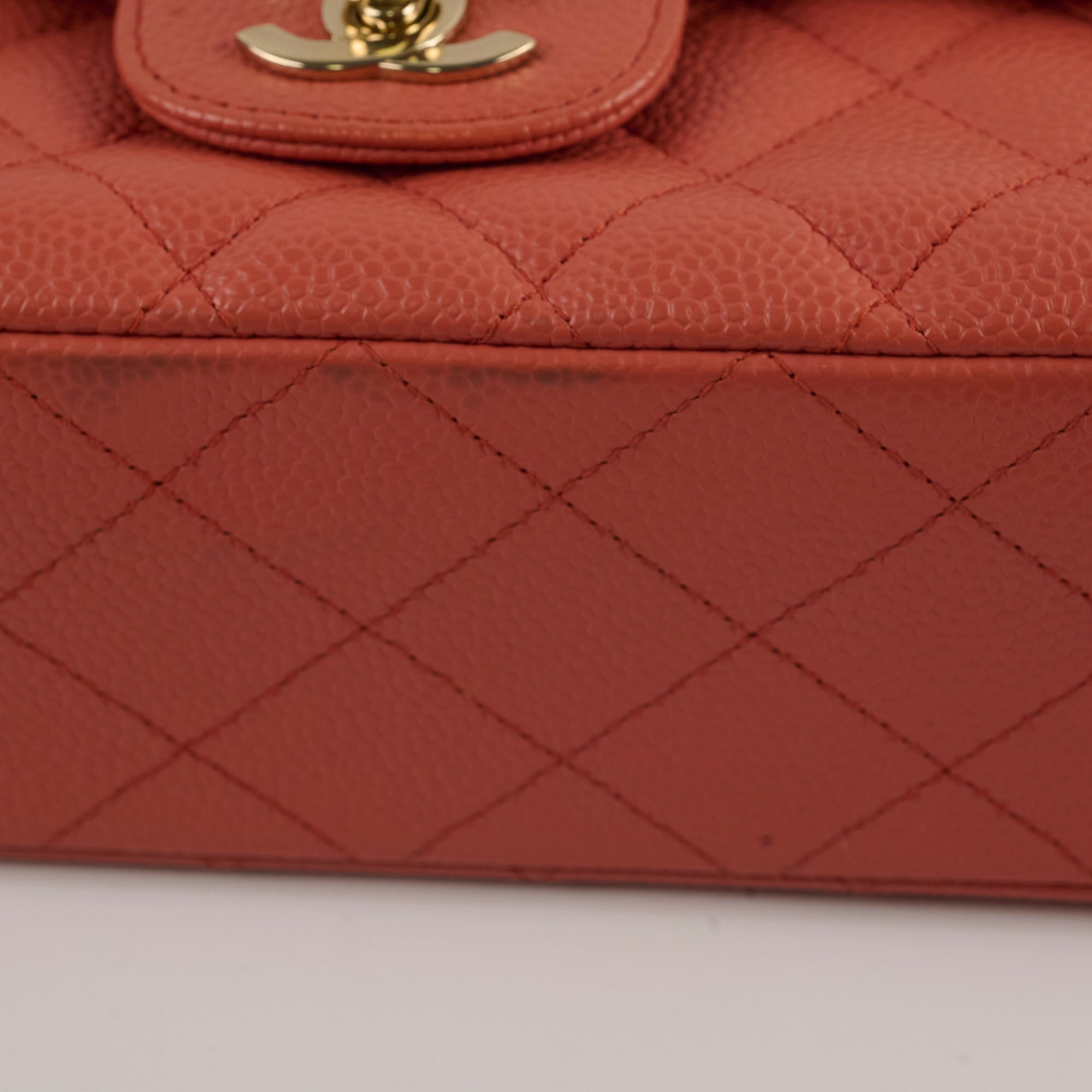 Chanel Medium/Large 24k plated caviar classic flap salmon