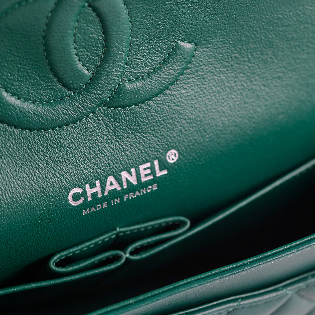 Chanel Medium Classic Flap Green Lambskin SHW 25 series