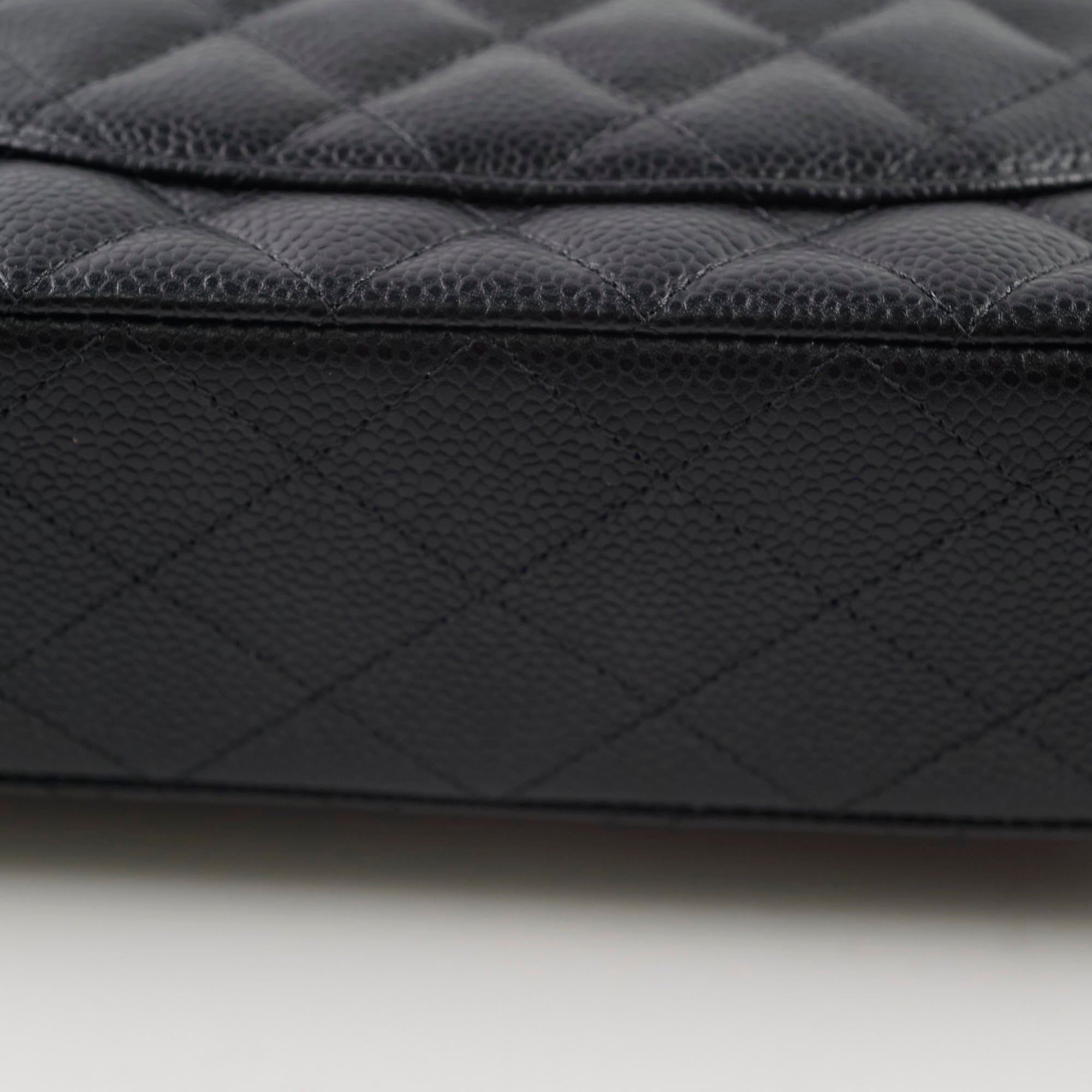 Chanel Medium/Large Quilted Classic Flap Caviar Black (Microchipped)
