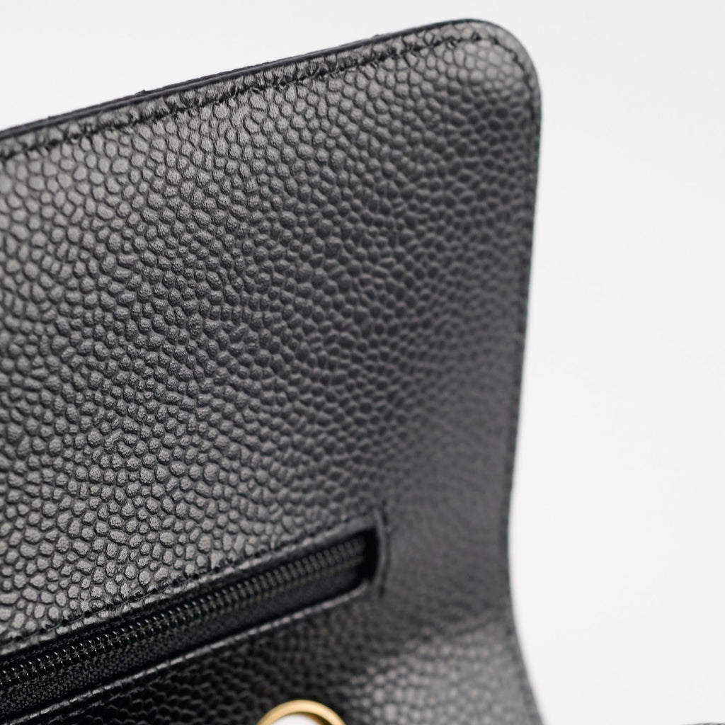Chanel Medium/Large Quilted Classic Flap Caviar Black (Microchipped)