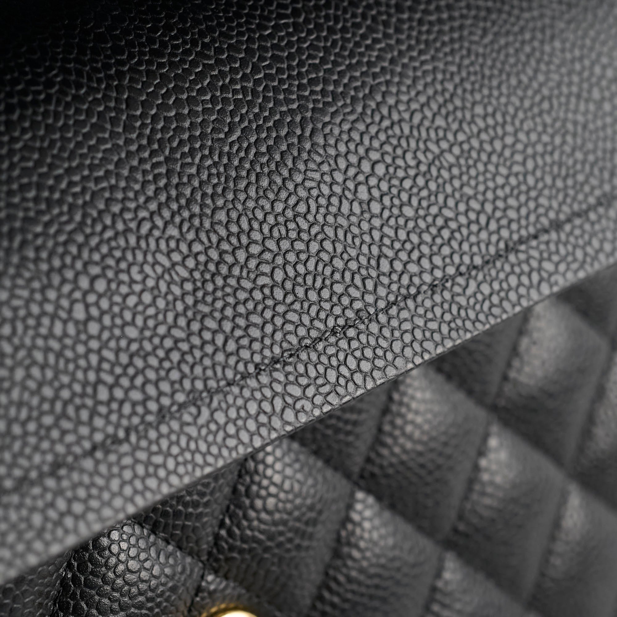 Chanel Medium/Large Quilted Classic Flap Caviar Black (Microchipped)