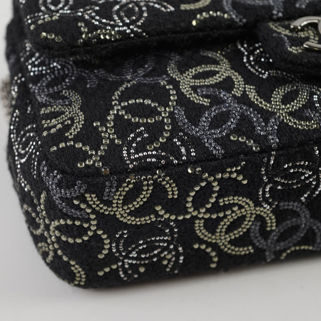 Chanel Medium/large Classic Flap CC Crystal Tweed Black