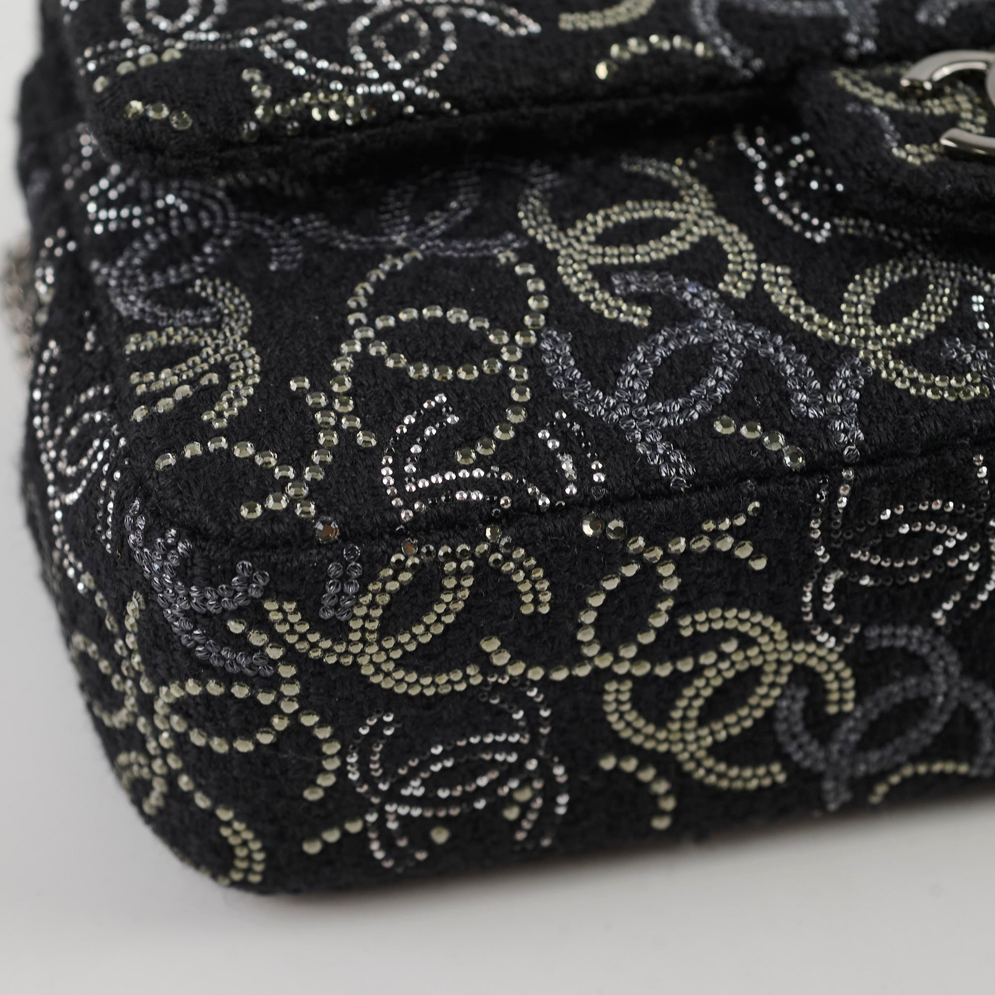 Chanel Medium/large Classic Flap CC Crystal Tweed Black