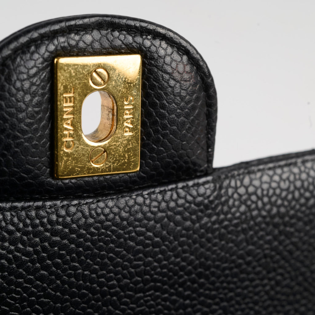 Chanel Caviar Medium/Large Classic Flap Black