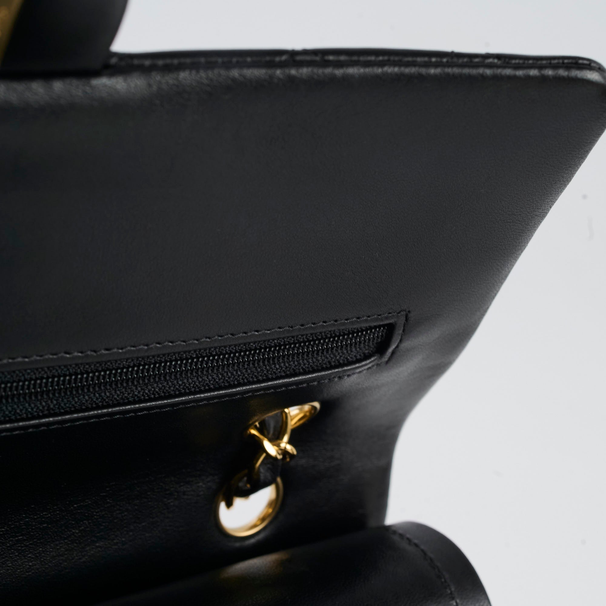 Chanel Classic Flap M/L Lambskin Black