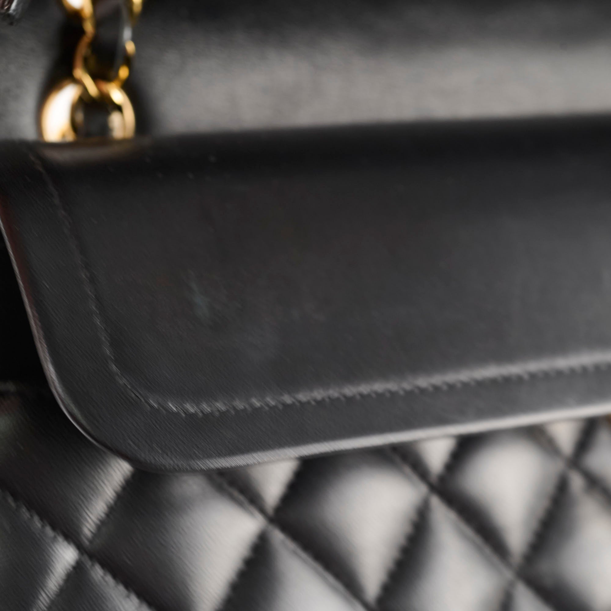 Chanel Lambskin Medium Classic Flap Black