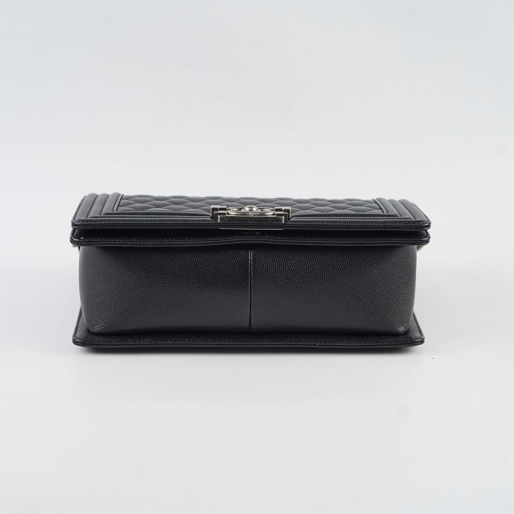 Chanel Old Medium Classic Flap Black Caviar Ruthenium HW (microchip)