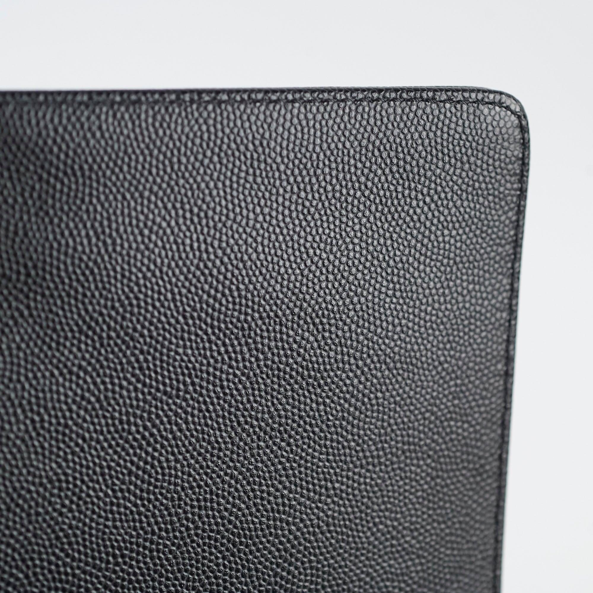 Chanel Old Medium Classic Flap Black Caviar Ruthenium HW (microchip)