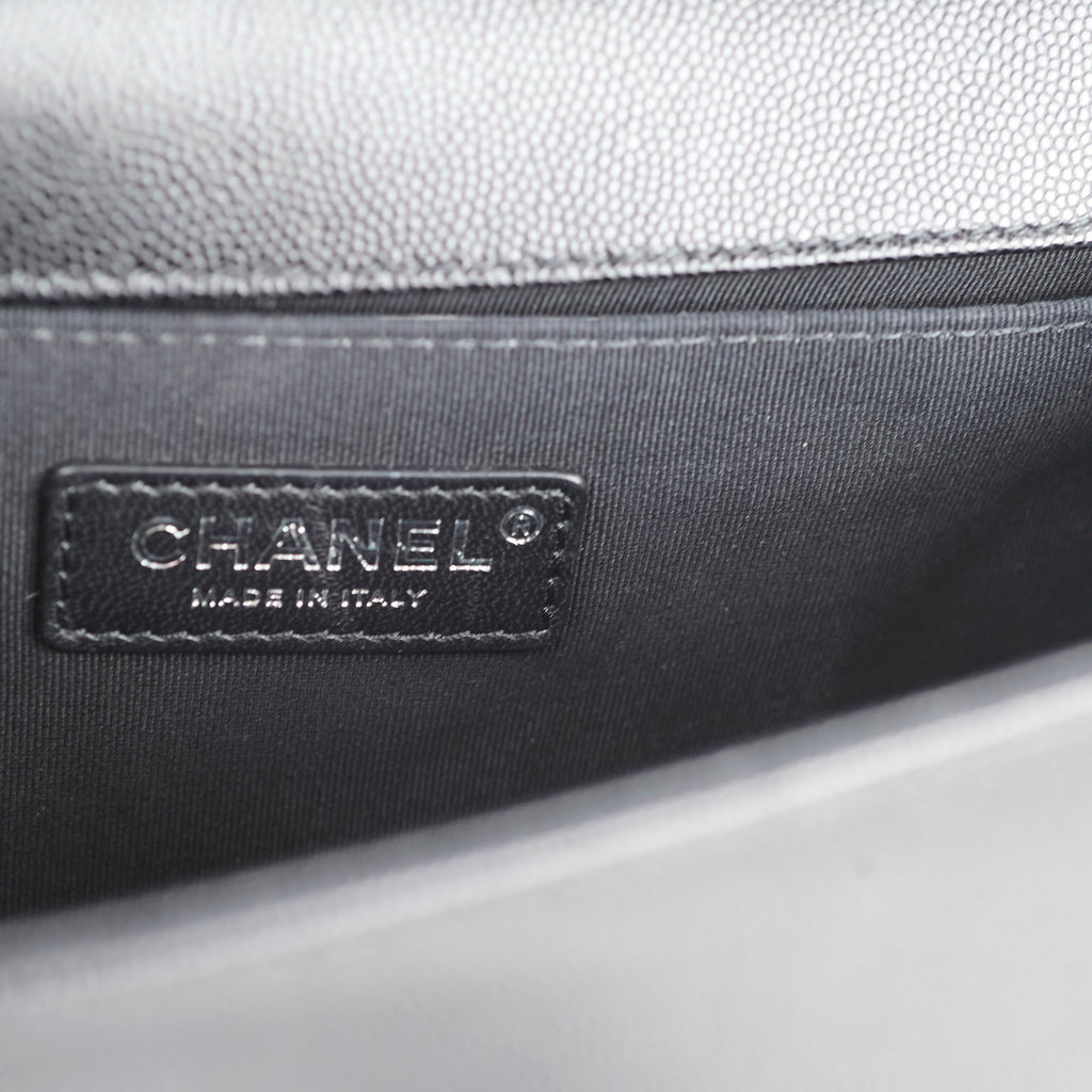 Chanel Old Medium Classic Flap Black Caviar Ruthenium HW (microchip)