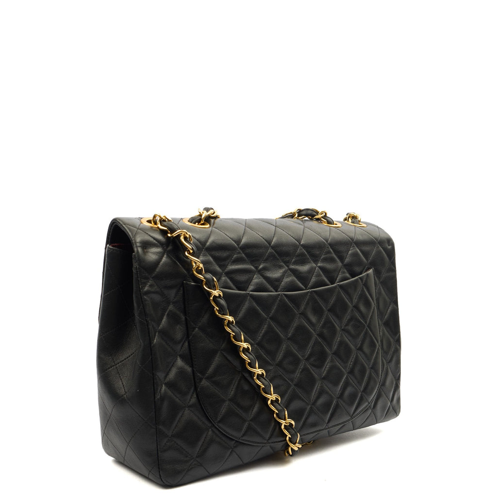 Chanel Shoulder Bag Maxi Jumbo XL in Black, Lambskin Leather