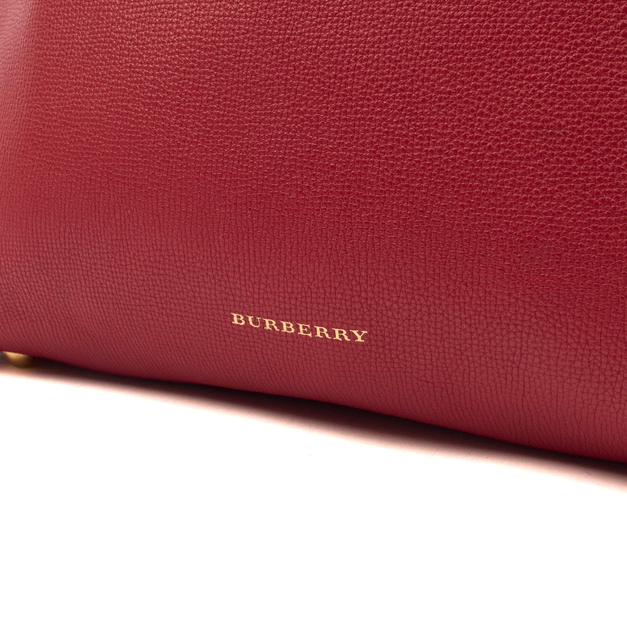 Burberry Tote Banner - Small in Red, Leather