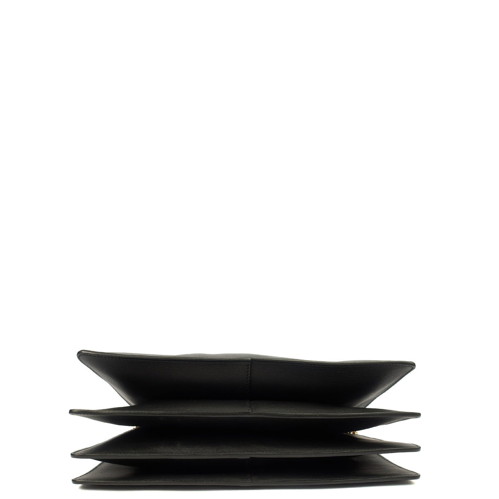 Chloe Shoulder Bag Faye - Medium in Black, Leather