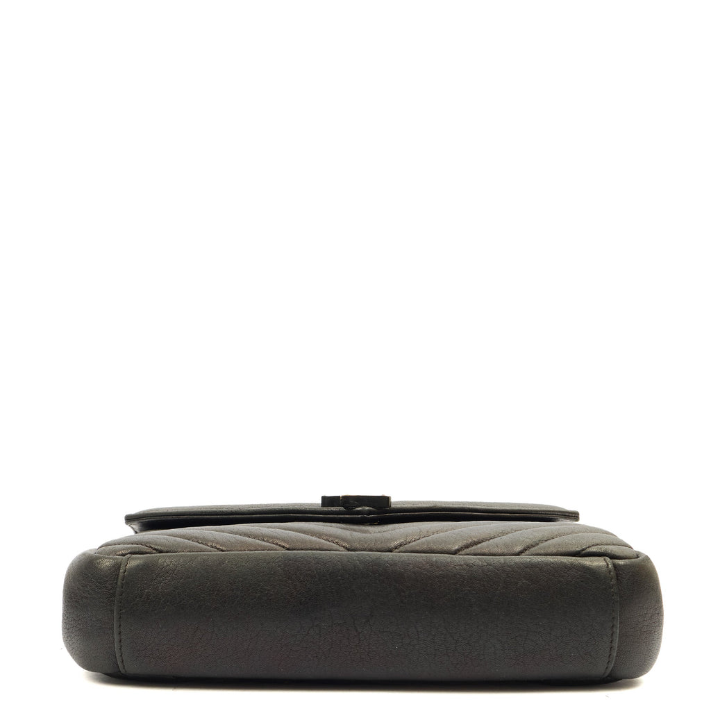 Saint Laurent Cross Body College - Medium in Black, Leather