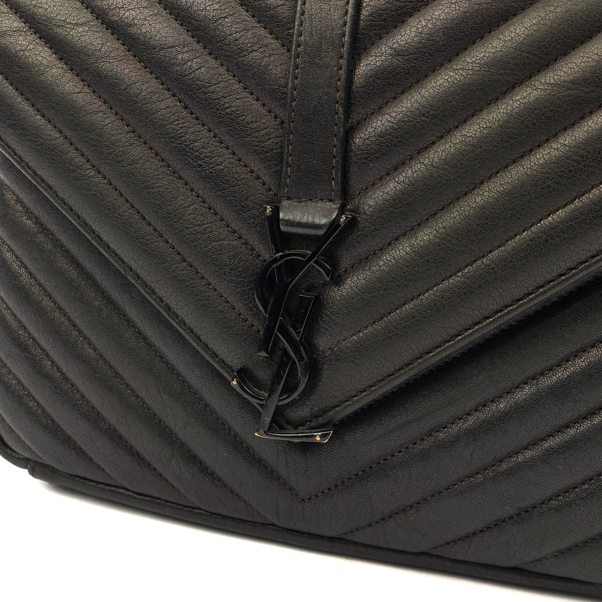 Saint Laurent Cross Body College - Medium in Black, Leather