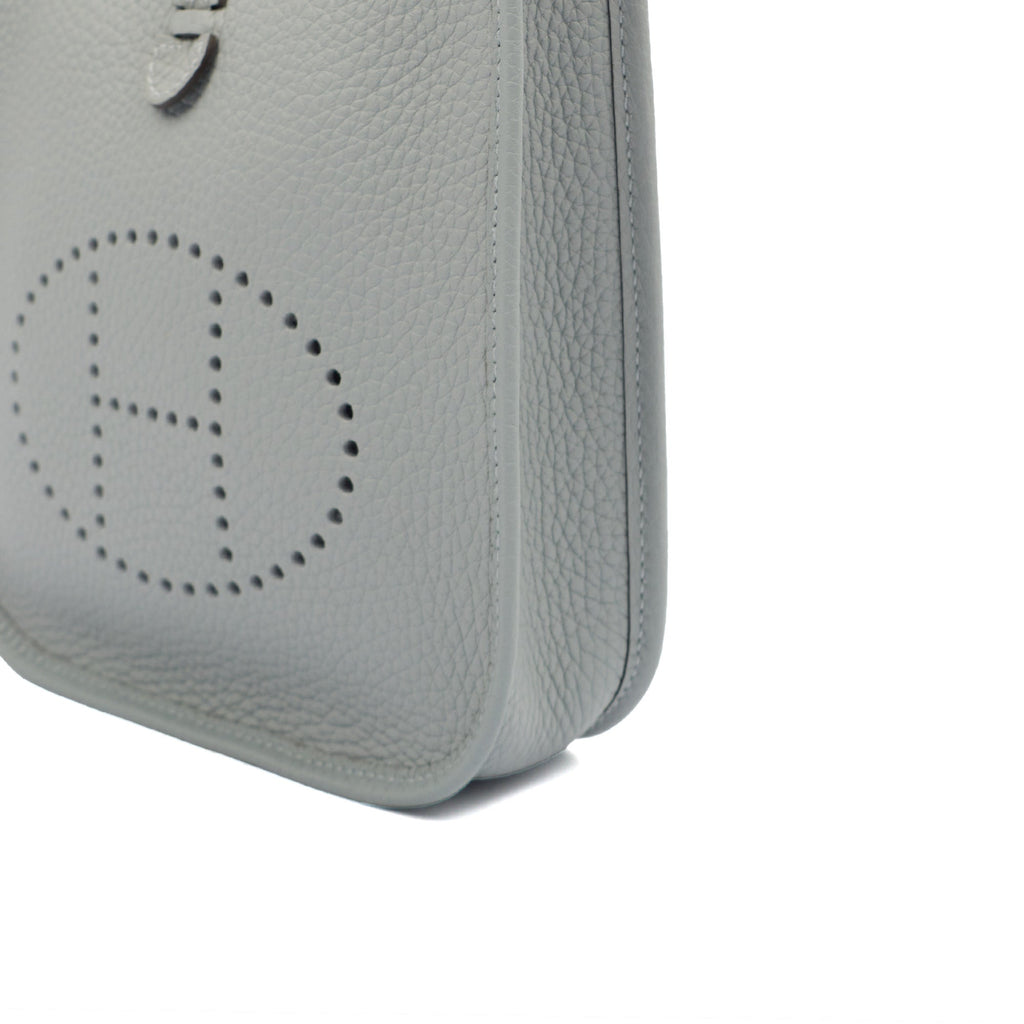 Hermes Cross Body Evelyne 16 (TPM) in Gris Pantin, Clemence Leather