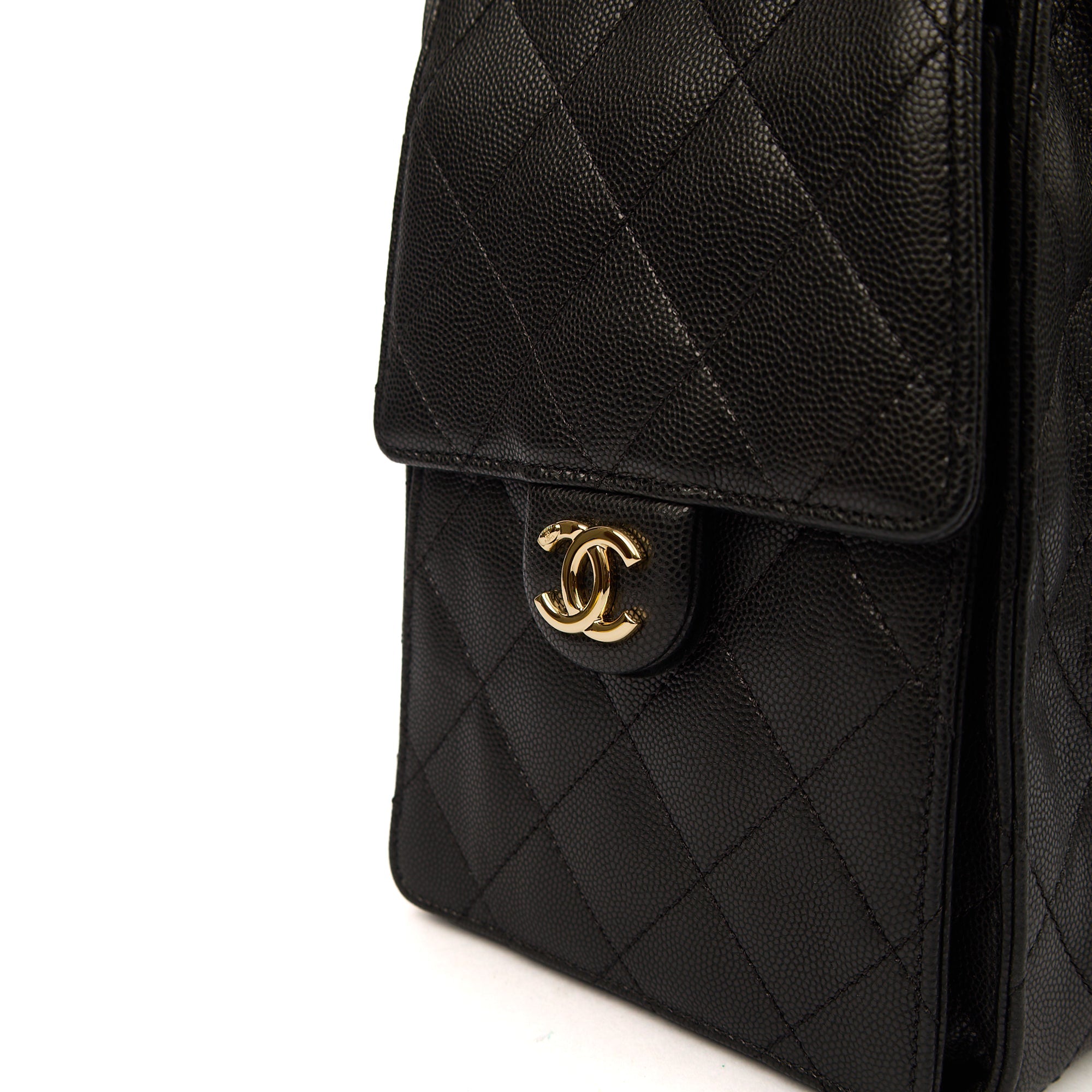 Chanel 25 - Medium in Black, Caviar Leather