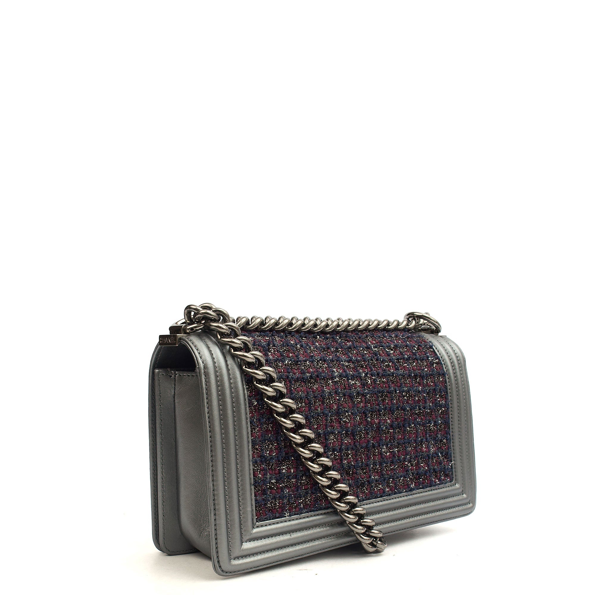 Chanel Shoulder Bag Boy - Medium in Multi, Fabric