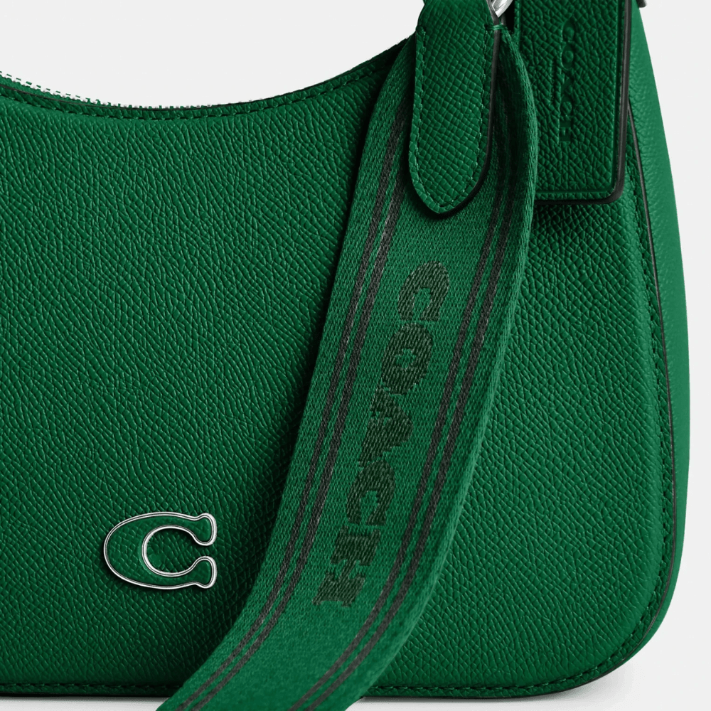 Coach Hobo Crossbody Bag In Crossgrain Leather
