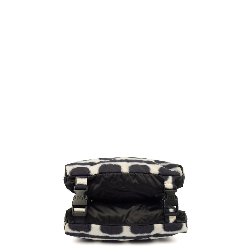 Chanel Shoulder Bag Round Messenger Bag  in Black, Fabric