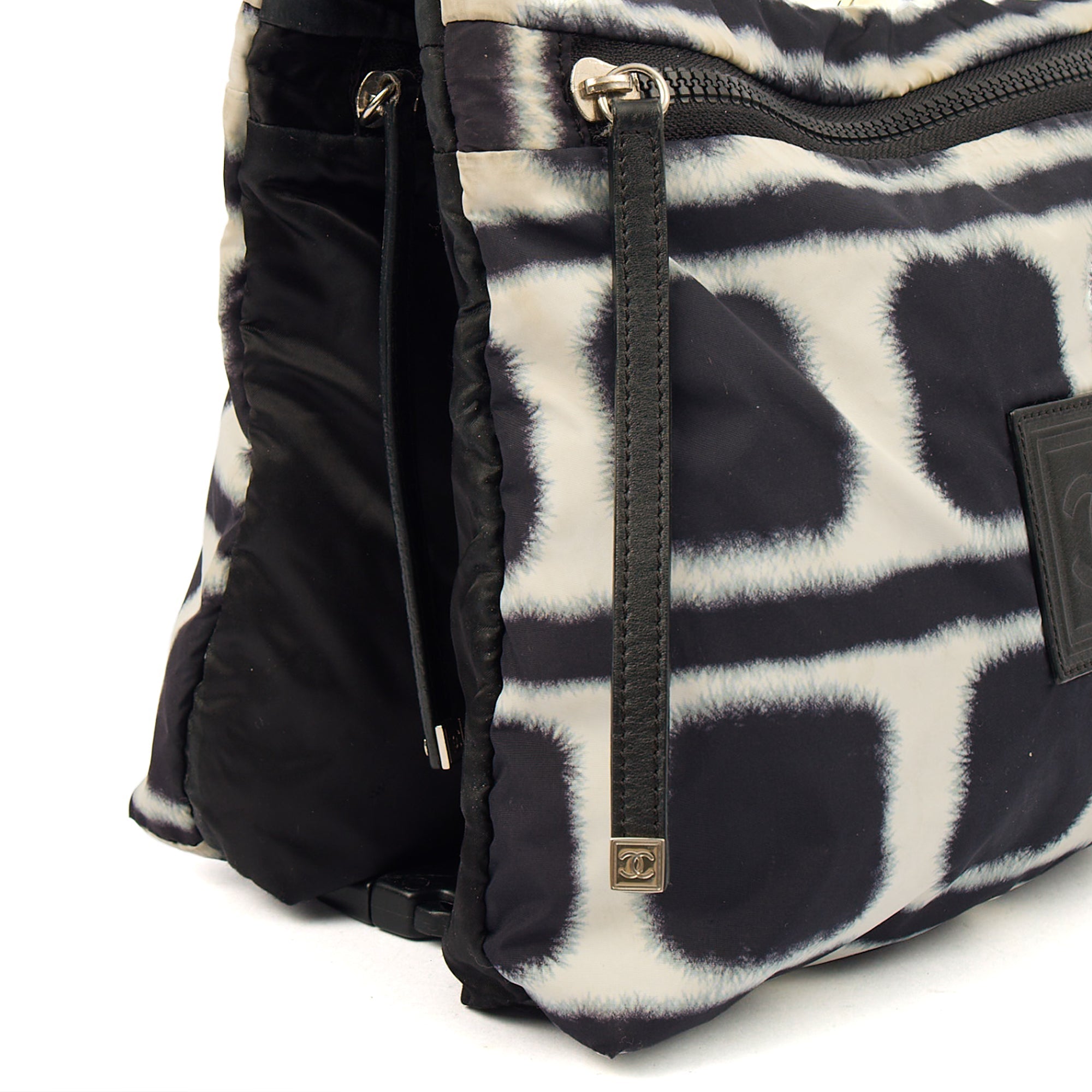 Chanel Shoulder Bag Round Messenger Bag  in Black, Fabric