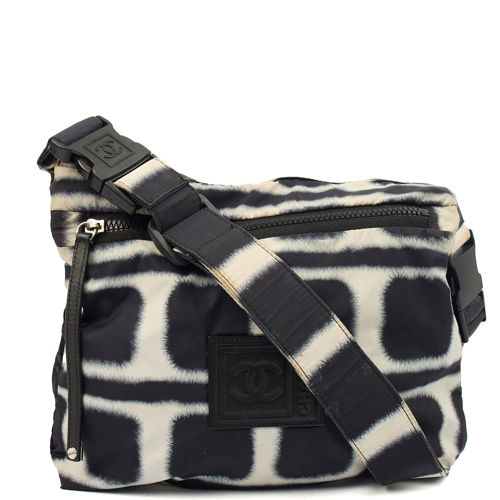 Chanel Shoulder Bag Round Messenger Bag  in Black, Fabric
